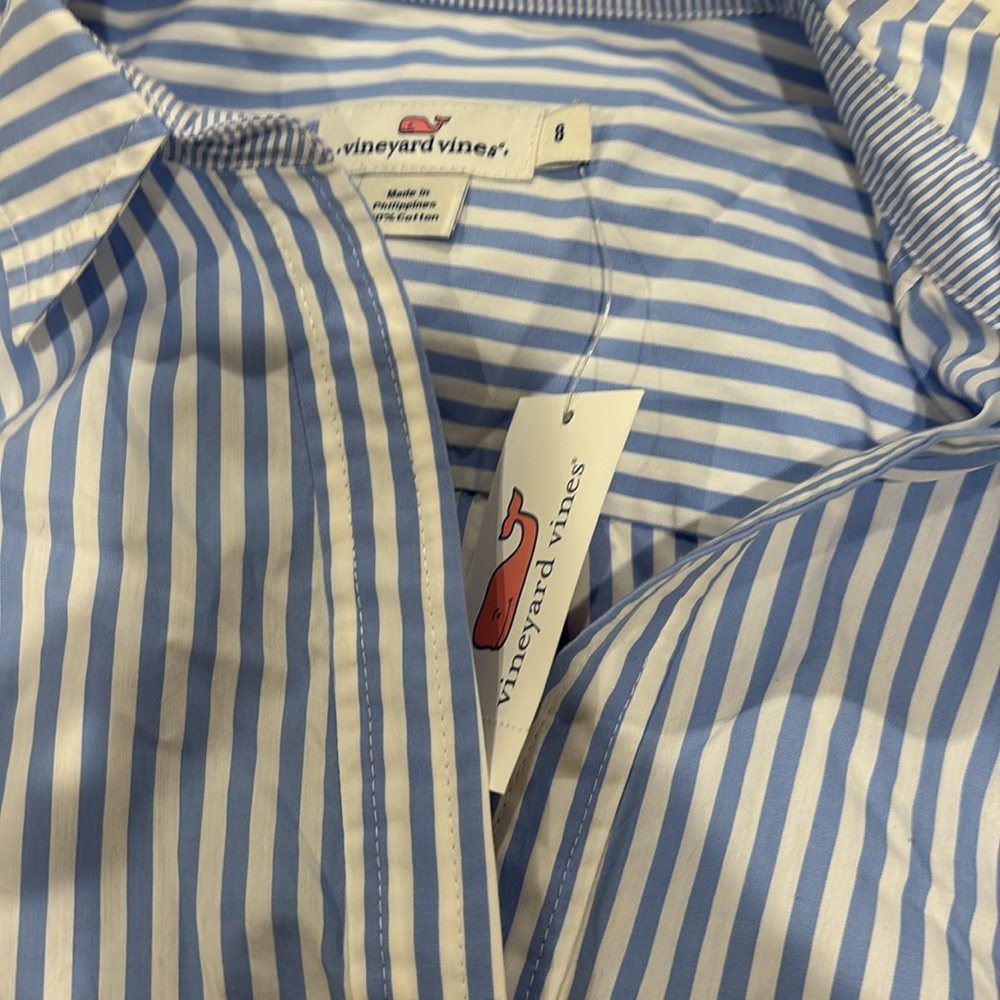 NWT Vineyard Vines Blue & White Striped Blouse - Picture 2 of 5